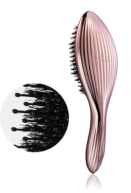 Photo：ReFa AILE BRUSH RAY(Rose Gold)