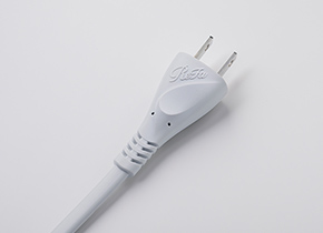 コンセントプラグ