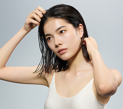 リファロックバームはかっちりウェットな仕上がりに